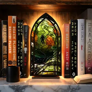 Project Hail Mary Book Nook, Home Of Astrophage Sci Fi Book Gift Decoration, Tau Ceti Ryland Grace & Rocky Bookshelf Decor