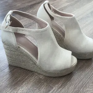 Women's Fashionable Espadrille Peep Toe Wedge Sandals, Casual Hollow Out Design Buckle Decor Flatform Shoes For Beach Party Vacation, Fashion Shoes For Party, Daily Clothing Decor