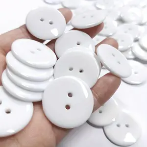 100pcs Plastic Resin Buttons Sewing Buttons Scrapbooking Buttons Decorative Buttons