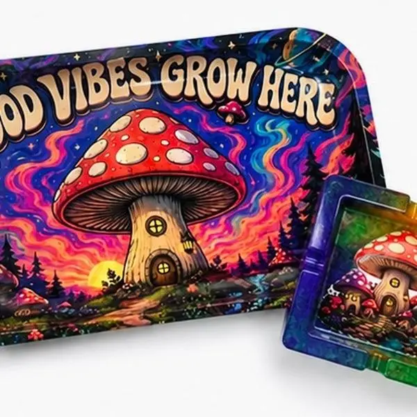 Artistic Mushroom Village Movable Rolling Tray & Ashtray, Decorative Sculpture Home Decor Ornament for All Ages Home Supplies Use