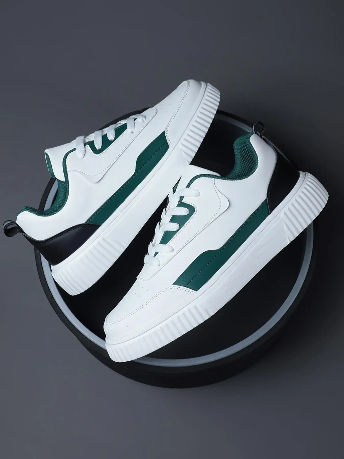 Men's 1 Pair Fashionable Patchwork Design Lace Up Low Top Sneakers, Casual Comfortable Lightweight Sports Shoes, Male All-match Round Toe Skate Shoes