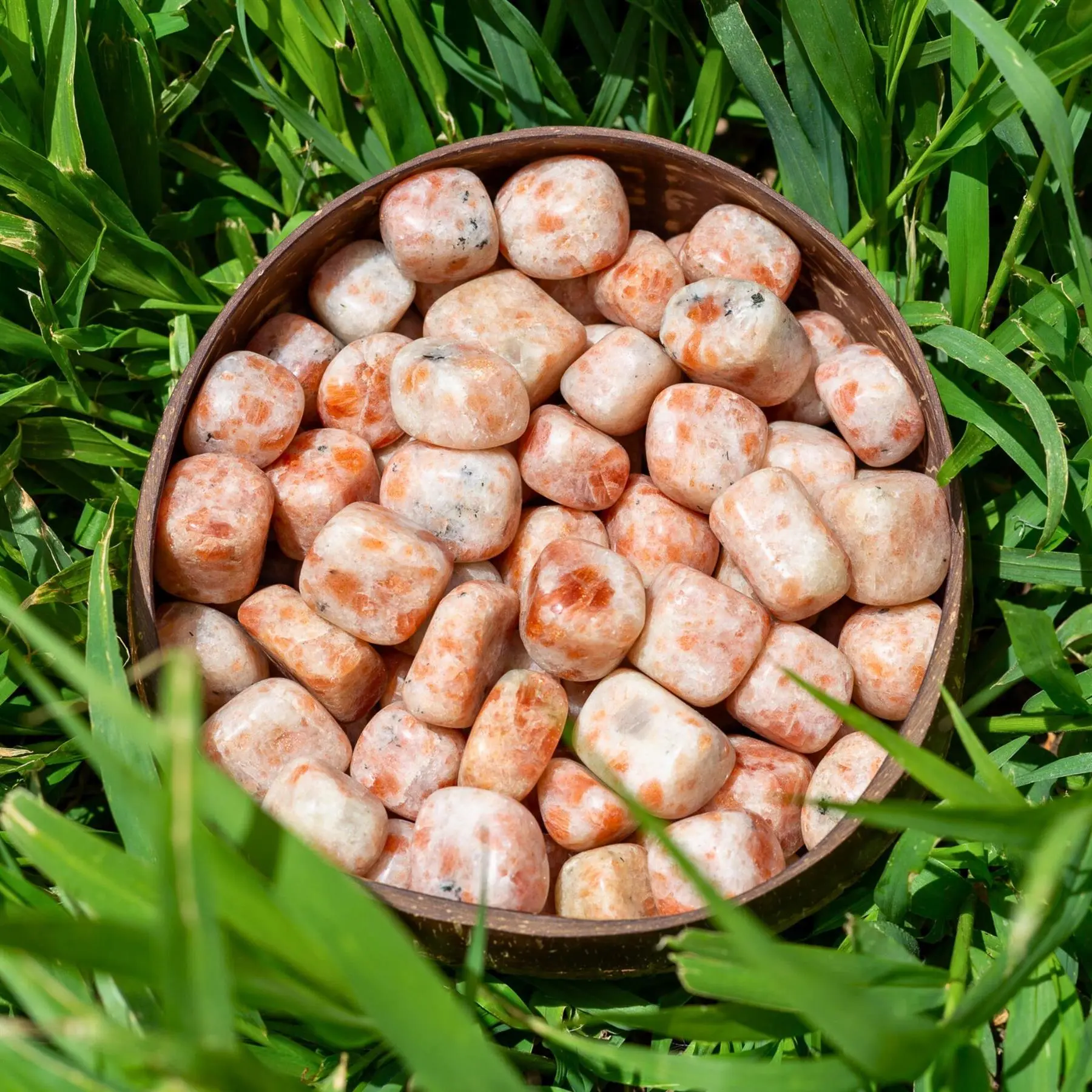 Down To Earth Sunstone Tumbled Healing Crystals for Energy Boost & Vitality - 0.75" Polished Pieces for Sacral Chakra & Solar Plexus - Fire & Air Elements - Leo & Libra Astrological Signs