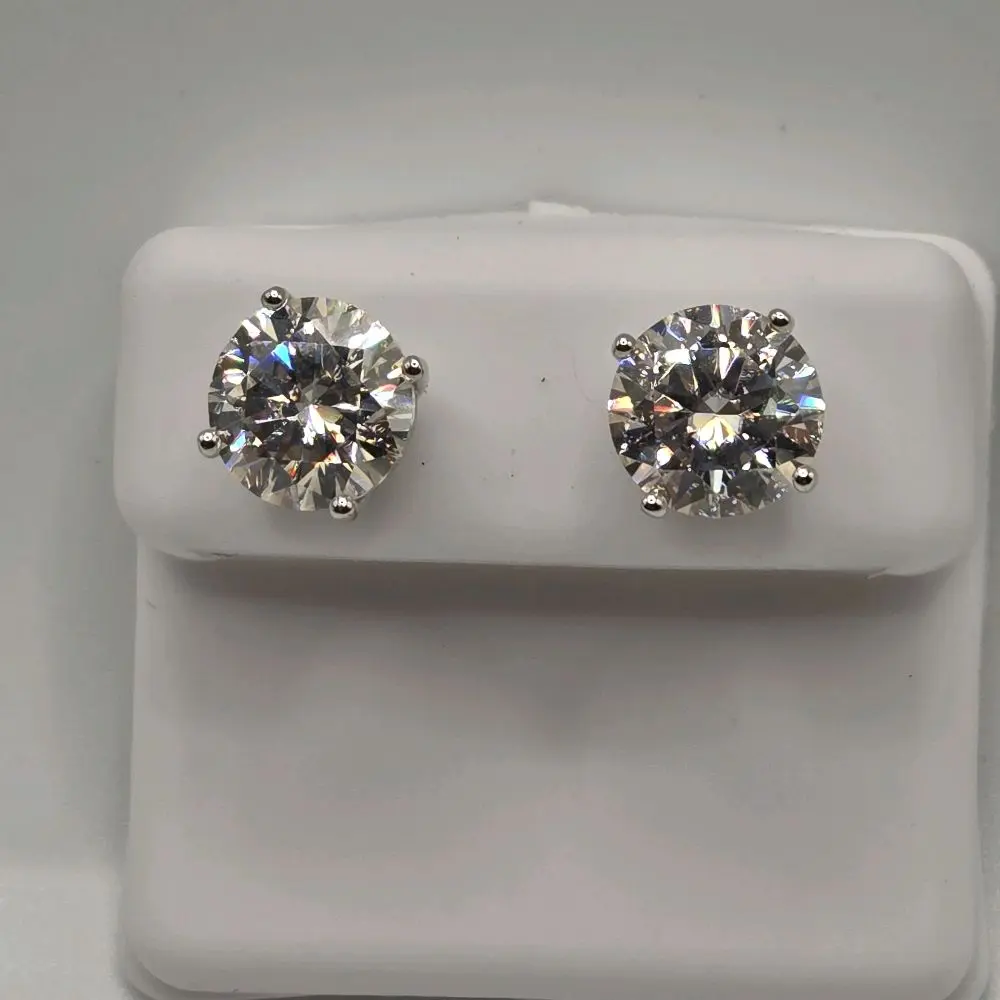 Moissanite Diamond cut studs
