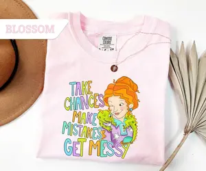Comfort Colors Take Chances Make Mistakes Get Messy T-Shirt, Playful Miss Frizzle Teacher Gift, Aesthetic Back to School Funny Tee, Trendy Oversized Magic Bus Inspired Design, Premium Garment Dyed Educational Adventure Apparel