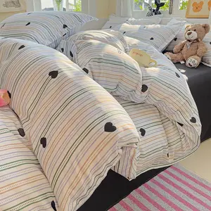 Heart & Striped Pattern Bedding Set, 1 Count Quilt Cover & 2 Counts Pillowcase without Filler, Soft Comfortable Bedding Set for Home Bedroom