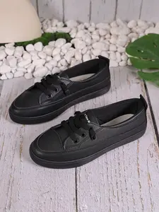 Minimalist Plain Low Top Sneakers, Lightweight Lace-Up Casual Shoes, Comfortable Everyday Footwear, Trendy and Simple Design, Sports Shoes, Walking Shoes