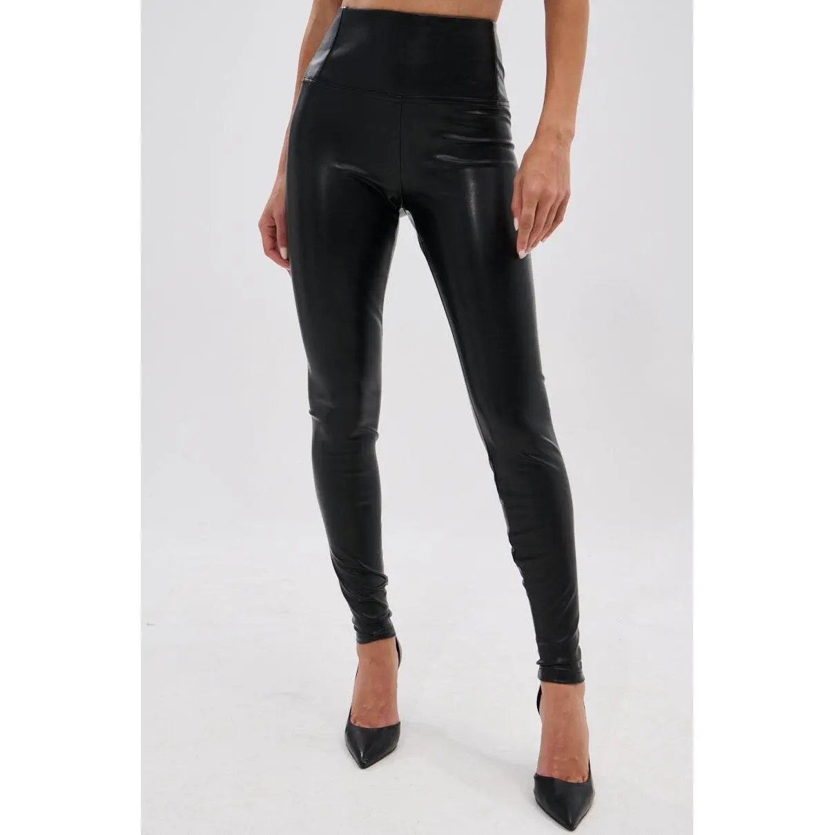 SLIM THICC 4 WAY STRETCH LEGGING IN BLACK