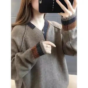 Women'S Elegant V-Neck Sweater |   Brown & Mustard-yellow Colorblock, All-Season Layering Pullover for Casual Formal Outfits, Chic Sweater for Everyday Special Events, Versatile Wardrobe Staple, Retro Aesthetic, Quality Stitching, Stylish Top