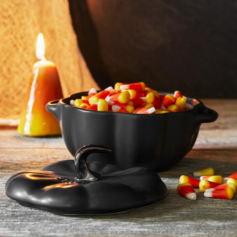 STAUB Petite Pumpkin Cocotte, 16-oz, Ceramic