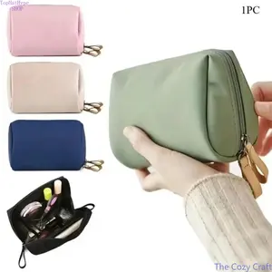 Mini Makeup Bag for Women, Compact Cosmetic Pouch for Lipstick, Travel Essentials & Daily Carry