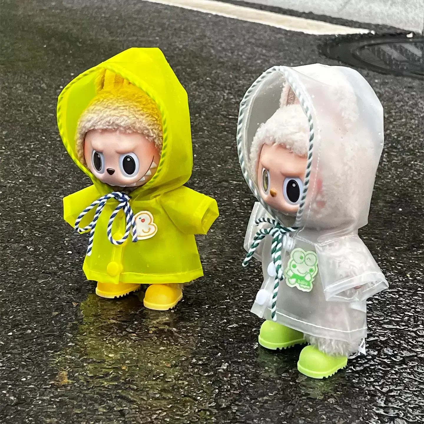 Labubu Adorable Full Body Raincoats & Boots for 17 cm/6.7 inches Dolls Set Yellow & Clear Rain Gear (No dolls included)