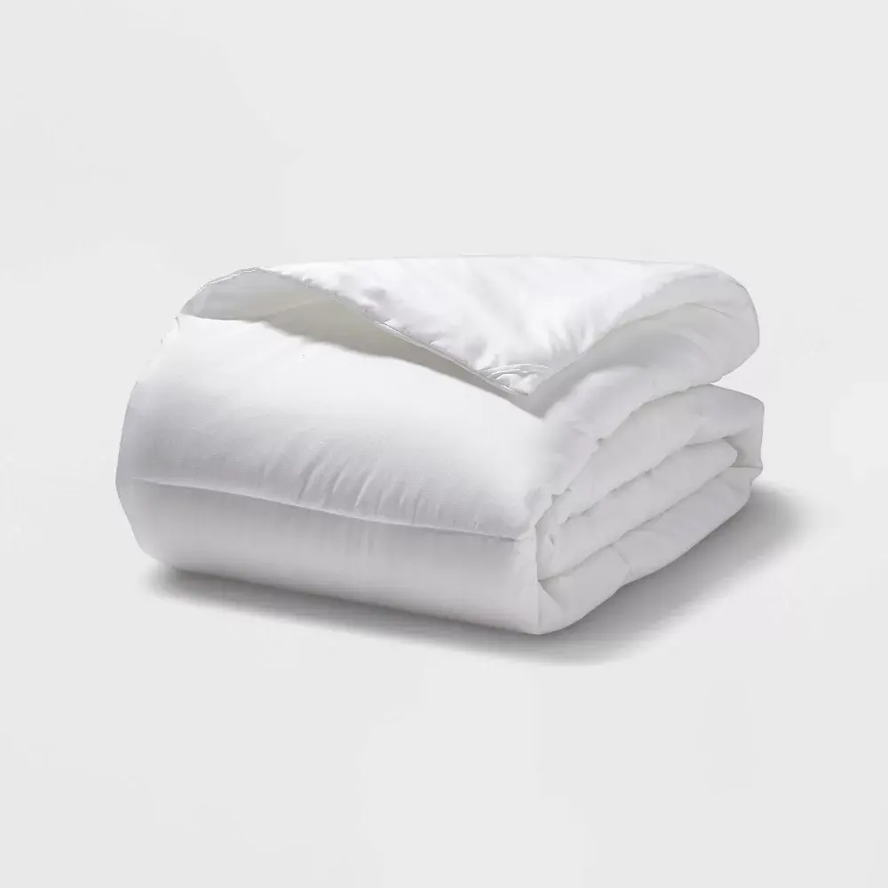 Full/Queen Bed Basics Kids' Duvet Insert White - Pillowfort Full/Queen Bed Basics Kids' Duvet Insert White - Pillowfort