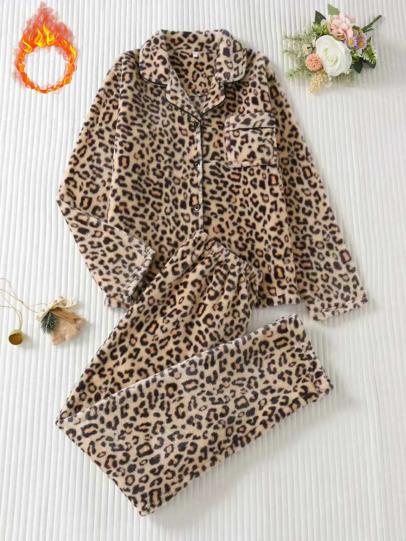 Women's Elegant Flannel Fitted Pajama Set, Loungewear Sets, Leopard Print Long Sleeve Button-Up Top & Comfortable Pants, Warm Winter Home Wear