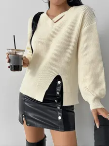 Elegant Split Hem Pullover Sweater Womenswear for Fall & Winter, Fashionable Casual Loose-Fit Knitted Top, Versatile Design for Daily Wear