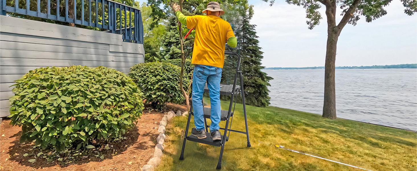 3 Step Ladder, Folding Step Stool with Wide Anti-Slip Pedal, 800lbs Sturdy Portable Ladder, Cushioned Handle, Lightweight Step Stool for Home Kitchen and Outdoor