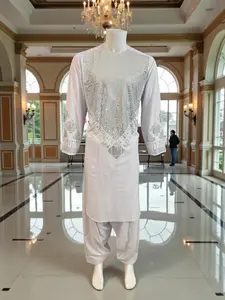 Medium White Cotton-Poly Shesha Mirror Work 2-Piece Afghan Outfit – Traditional Men’s Wear