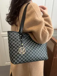 Large Capacity Women's Bag New Spring Summer Versatile Unique Design Commuter Shoulder Handbag Tote Bag