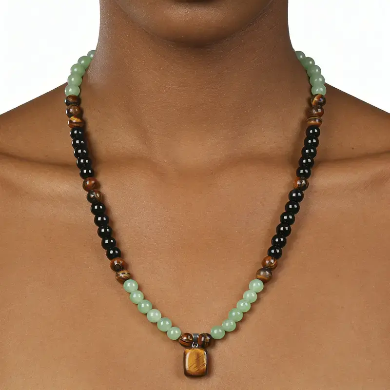 Crystal Necklaces with Aventurine Gemstone Pendant, Reiki Charm for Money Attraction and Prosperity, Meaningful Gifts for Men and Women