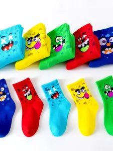 5 Pairs Kids Cartoon Crew Socks, Soft Breathable Sports Socks, Casual Stylish Socks for Boys & Girls, All Seasons Wear, Colorful Design