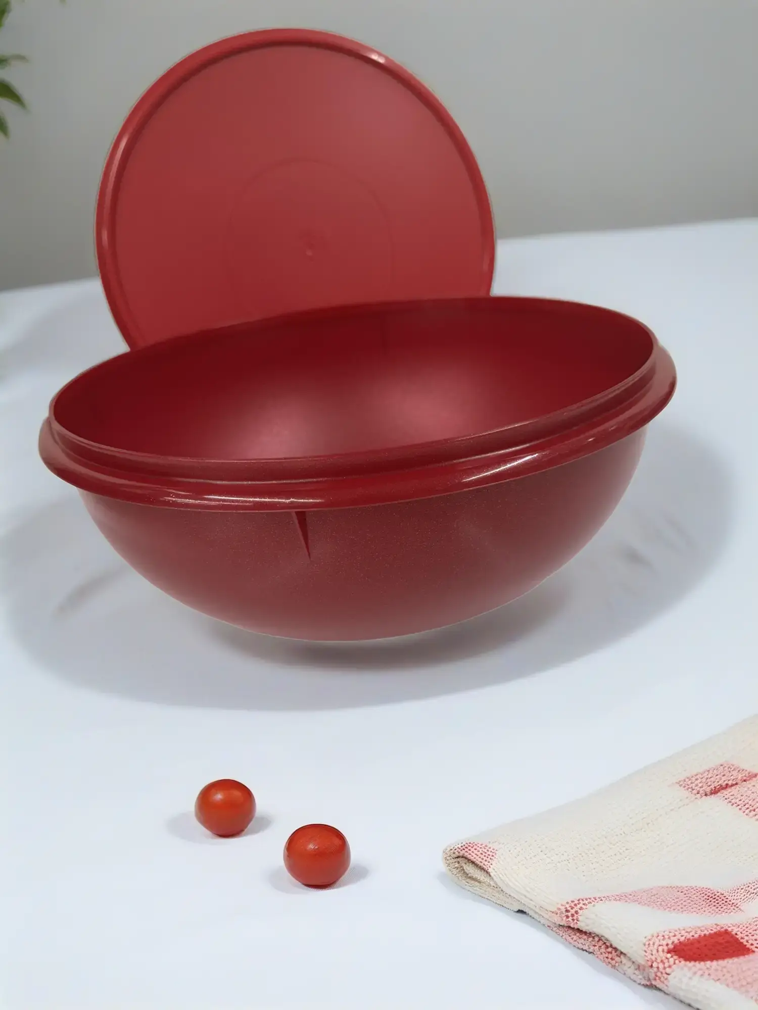 Fix N Mix Bowl      27¼-cup sparkling red Kitchen Bowls Salad Bowl