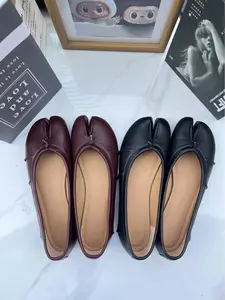 Women's Soft Leather Split-Toe Ballerina Flats - Classic Slip-On Slip-Ons, All-Day Comfort Minimalist Casual Daily Footwear, Black Shoes, Ballerina Flats Slip-Ons Leatherloafers