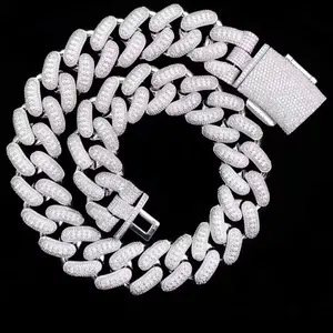 New Iced out heavy cuban link chain 22in