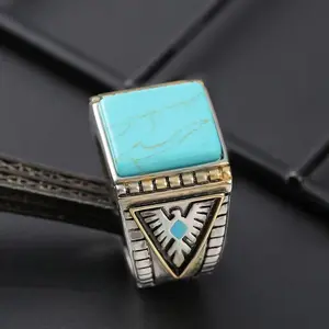 1pc Men's Turquoise and Golden-Tone Vintage Male Ring, Durable Alloy Retro Green Costume Jewelry, Multi-Size, Ideal for Valentine's Day, Daily Wear