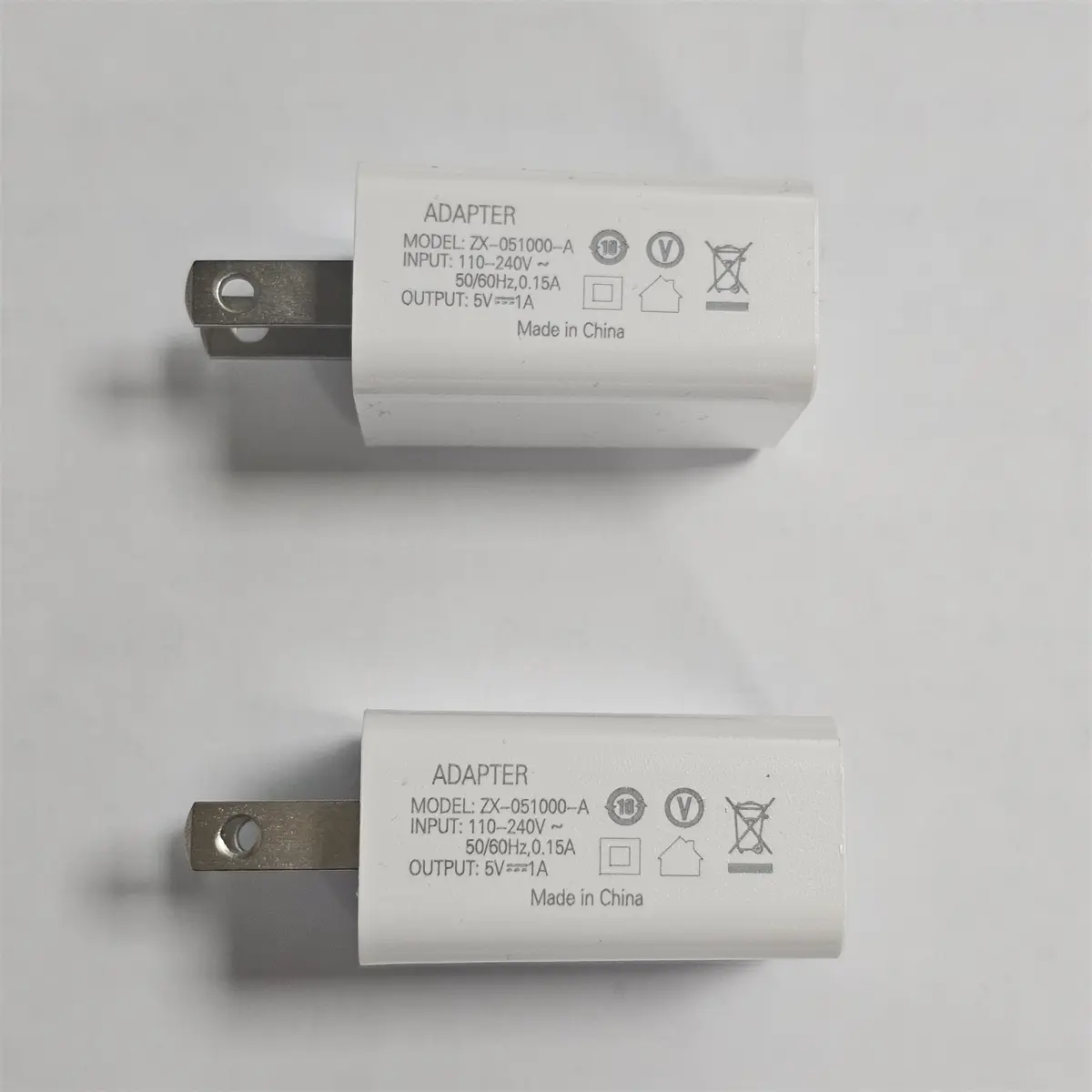 2 USB Chargers