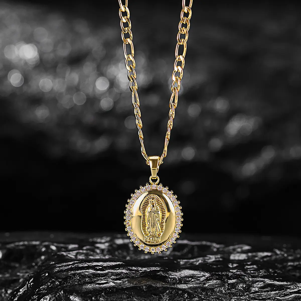 Golden Virgin Mary Charm Pendant Necklace for Women,14K Gold Plated Cubic Zirconia Religious Gifts for Women Faith,Christian Jewelry for Women,Mother Mary Necklace,Religious Faith Baptism Jewelry Gift