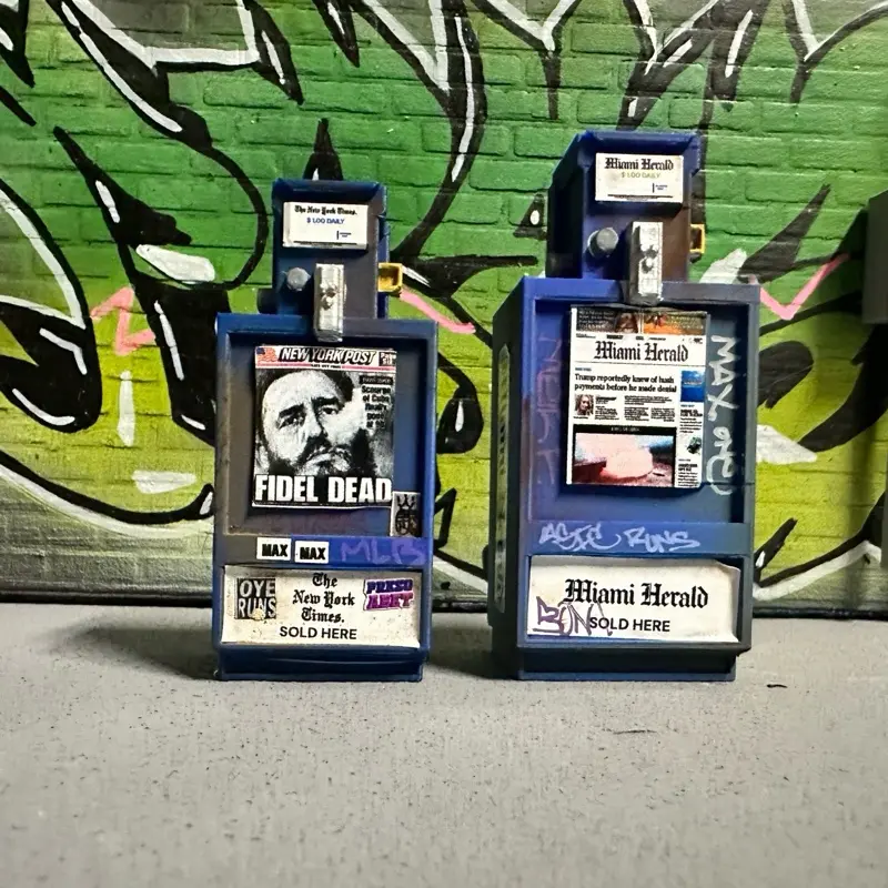3d printed Newspaper dispenser diorama prop