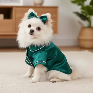 Beautiful Pet pajamas suitable for pets such as Teddy Bears, Bichon Frises, Pomeranians, Poodles, and Bulldogs. Made of comfortable silk, these pajamas include headbands to relieve stress and anxiety.