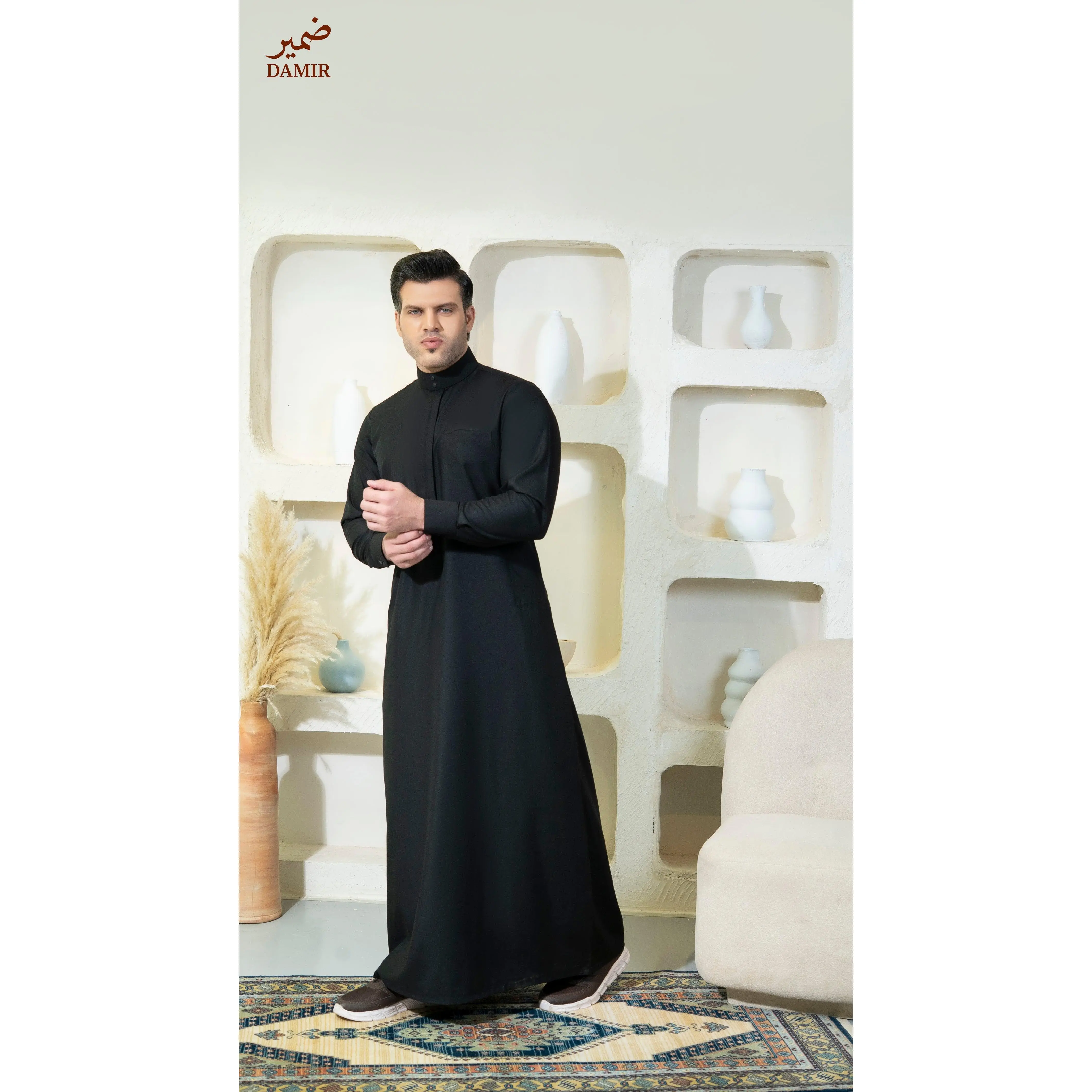 Damir Essential Thobe – Black