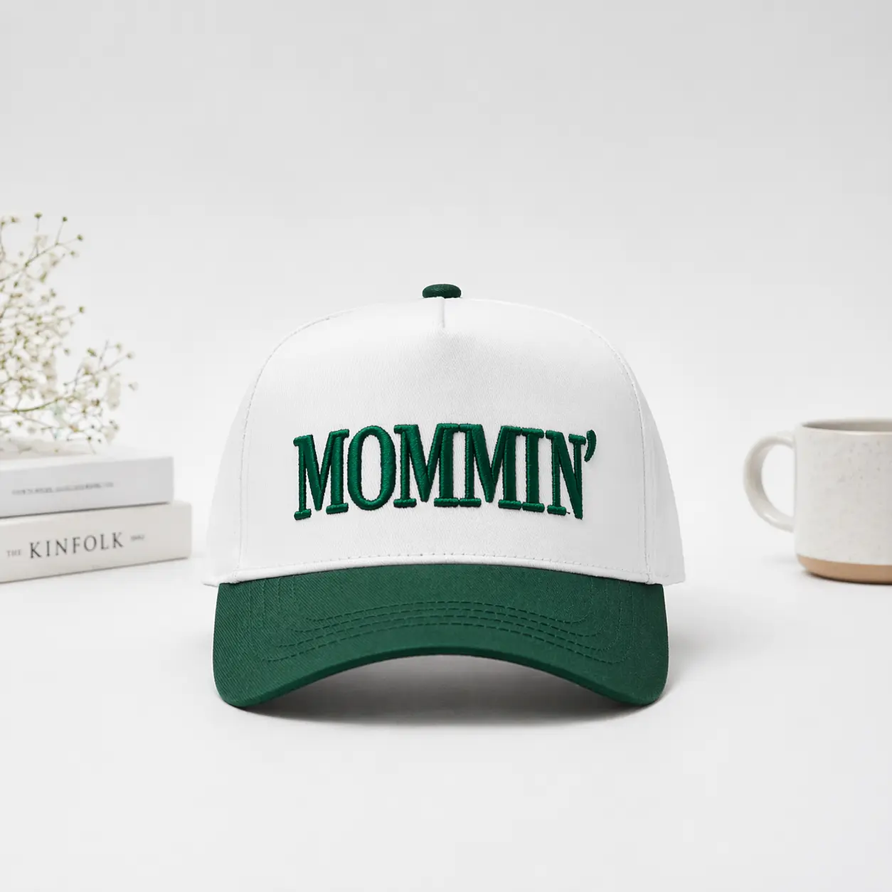 MOMMIN Embroidered Five-Panel Twill Cap – Unisex Mom Hat for Mothers, Stylish Casual Baseball Cap for Daily Wear, Travel, Beach, Spring & Fall Gift