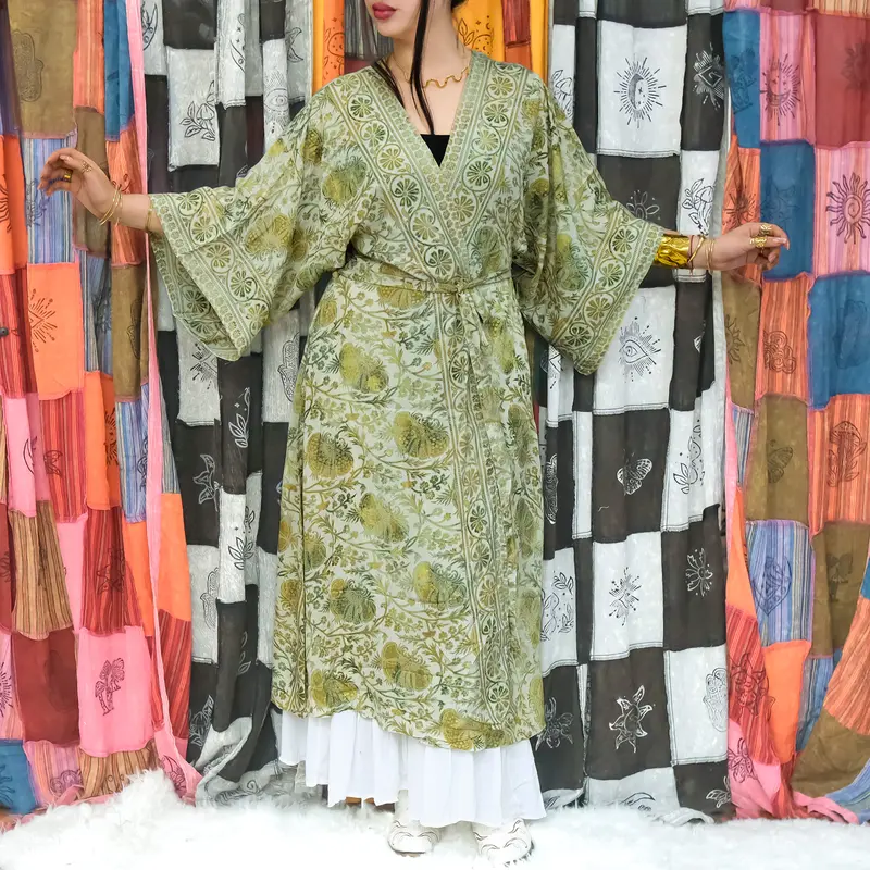 Women's Light Casual Viscose Floral Paisley Bohemian Long Flowy Kimono Duster with Pockets, Bridesmaid Robe, Gift For Her