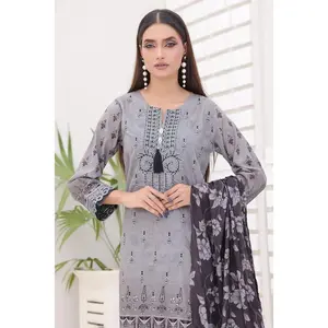 Ash Grey 3-Piece Embroidered Lawn Set (Bana Dora)