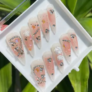 handmade press on nails size small: ANASTASIA