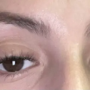 Product Review of VEYESBEAUTY Lash Bond & Seal - White 10ml for DIY Eyelash Long-Lasting Extensions Glue Makeup Cosmetic from T**f