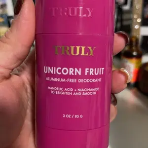 Unicorn Fruit Brightening and Smoothing Deodorant – Aluminum-Free, Fights Odor-Causing Bacteria with Papaya Enzymes & Mango Butter – Helps Fade Dark Underarm Discoloration – Removes Impurities & Dead Skin – Sweet Cotton Candy Scent