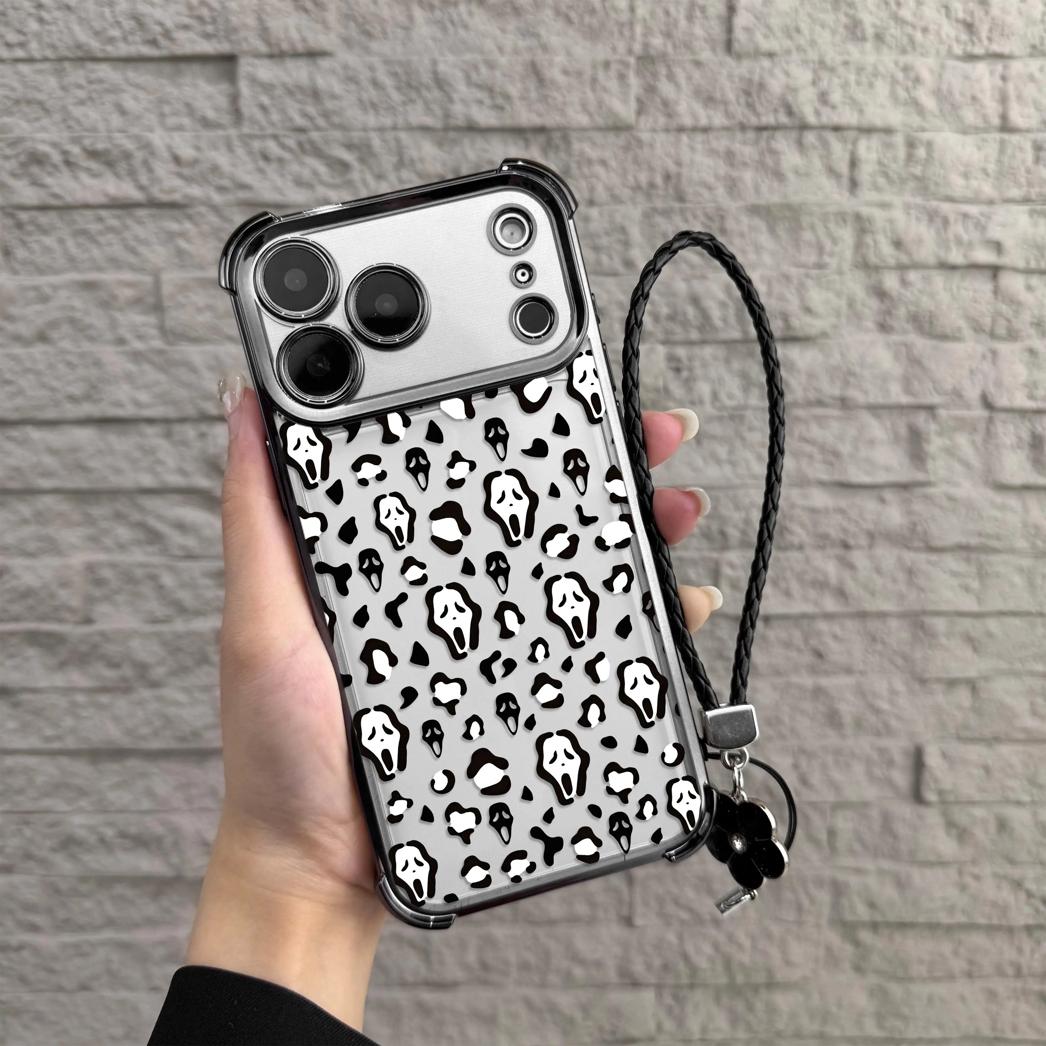 Halloween Cute Ghost Smartphone Case - Shockproof, Durable Protector for iPhone 17Pro Max Air,16Plus,15,14,13,12,11,X,XS & Samsung Galaxy S26 Ultra,S25 Plus Edge,S24 FE,S23,S22 - Handheld Devices Accessories (WC218)