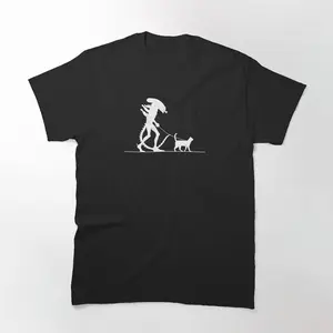 Big Chap N Jonesy T-Shirt Iconic Alien Movie Tribute with Big Chap and Jonesy Design Perfect for Sci-Fi Fans and Classic Film Enthusiasts Nostalgic and Stylish Alien Apparel