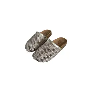 Rhinestone-decorated women's mesh sandals, breathable and hollowed-out, slip-on closed-toe mules