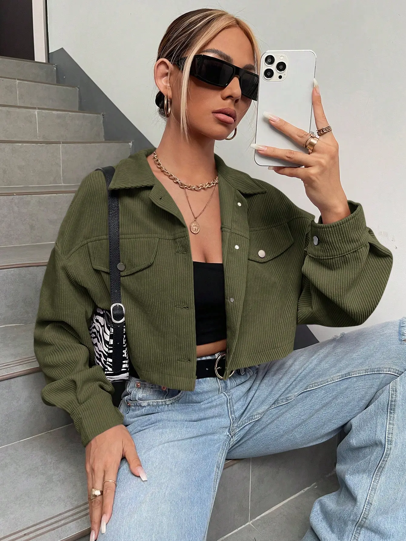 LALUZ Womens Flap Detail Drop Shoulder Crop Corduroy Jacket Button Up Shirt Jacket Long Sleeve Fall Winter Cozy Streetwear Fashion