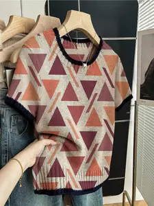 Women's Boho Colorblock Geometric Triangle Print Round Neck Sweater, Casual Short Sleeve Knit Top for Spring Summer Fall