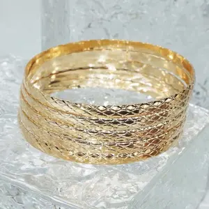 European And American Style Unisex Fashion E-Commerce Iron Alloy Geometric Diamond Shaped Snake Scale Pattern Cuff Bracelet Suitable For Daily Wear For Women And Men