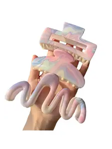 3-Piece Hair Clip Set for Girls, Candy Color Claw Clips, Y2K Style Wave Design, Perfect for School & Beach Use