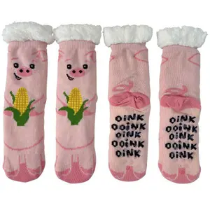 Cozy Moment Pig Sherpa Socks