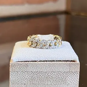 Pre-owned DAVID YIRMAN 18K Yellow Gold with Diamonds Belmont Curb Link Band