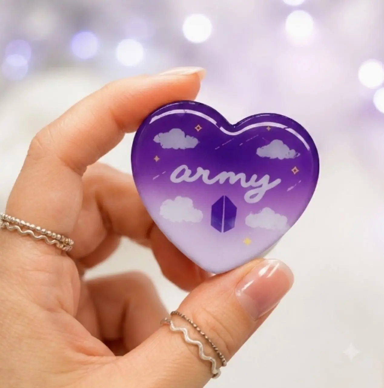 Purple Heart Acrylic Phone Grip | Cute K-Pop Fan Phone Holder & Aesthetic Phone Accessory