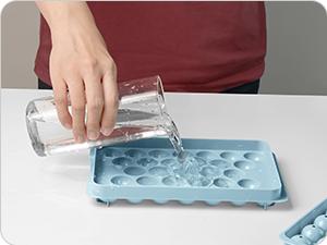 Ice Cube Tray with Lid and Bin – Round Ice Cube Trays for Freezer, BPA-Free Food-Grade Ice Mold, Stackable Ice Ball Maker, Iced Bucket Kits, Circle Ice Tray for Cocktails, Whiskey, Coffee, and Drinks