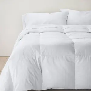 Full/Queen Light Weight 600 Fill Power Premium Duck Down Hypoallergenic RDS Certified Machine Washable Comforter - Casaluna